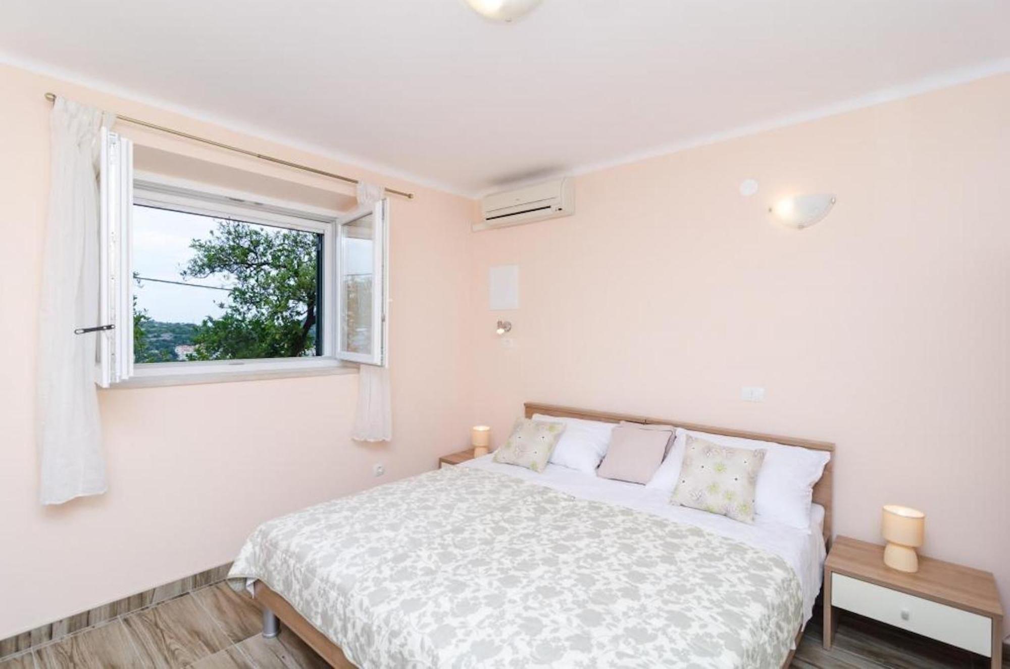 Apartments Lena & Lara Ντουμπρόβνικ Εξωτερικό φωτογραφία
